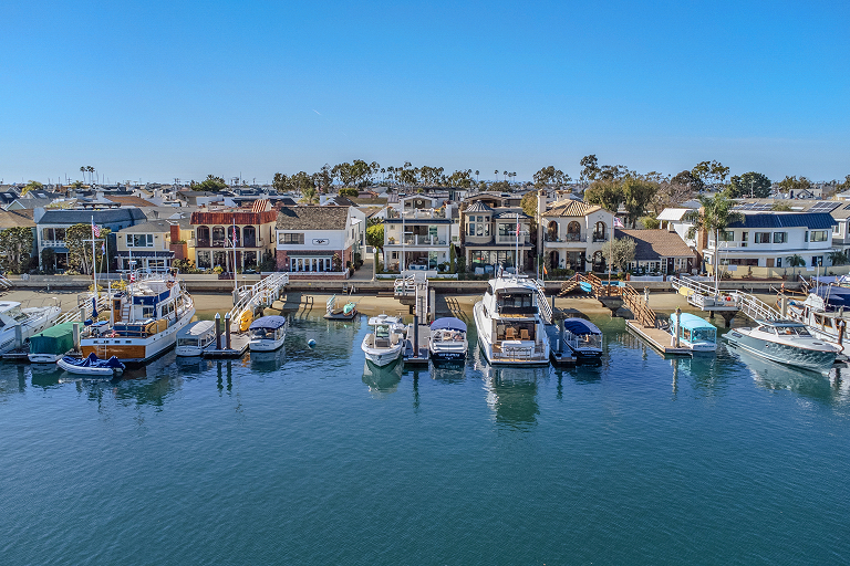 317 E Bay Front